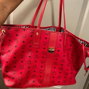 MCM Large Reversible Liz Tote